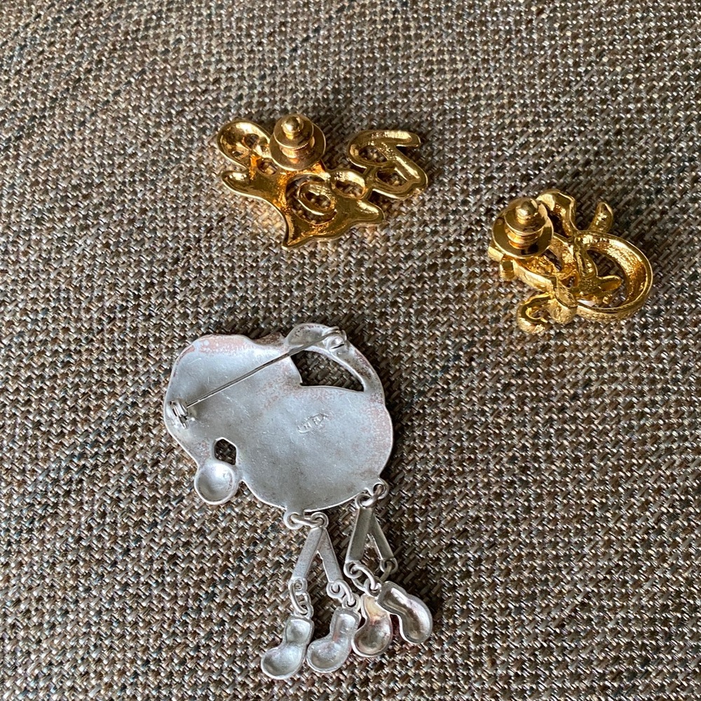 Festive Holiday Brooch Set - Picture 2 of 2
